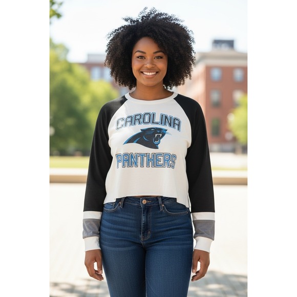 47 Brand Tops - 418 47 Brand Carolina Panthers NFL Womens XXL Cropped Sweatshirt Colorblock